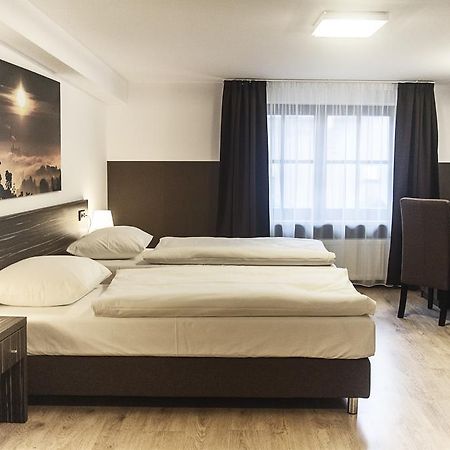 Pergamin Apartments Краков Экстерьер фото