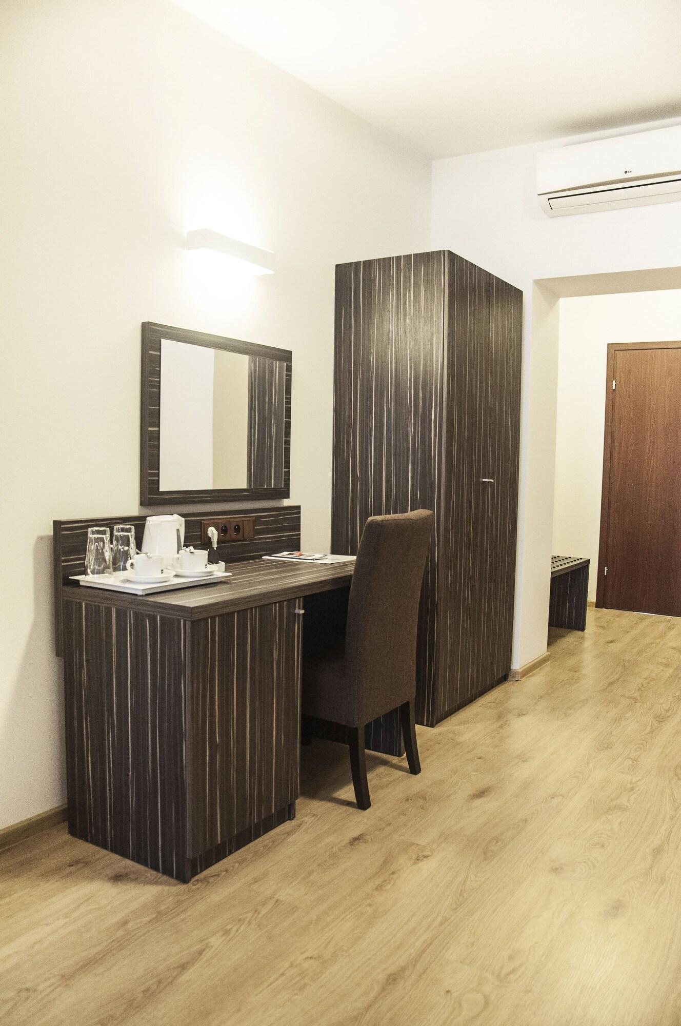 Pergamin Apartments Краков Экстерьер фото