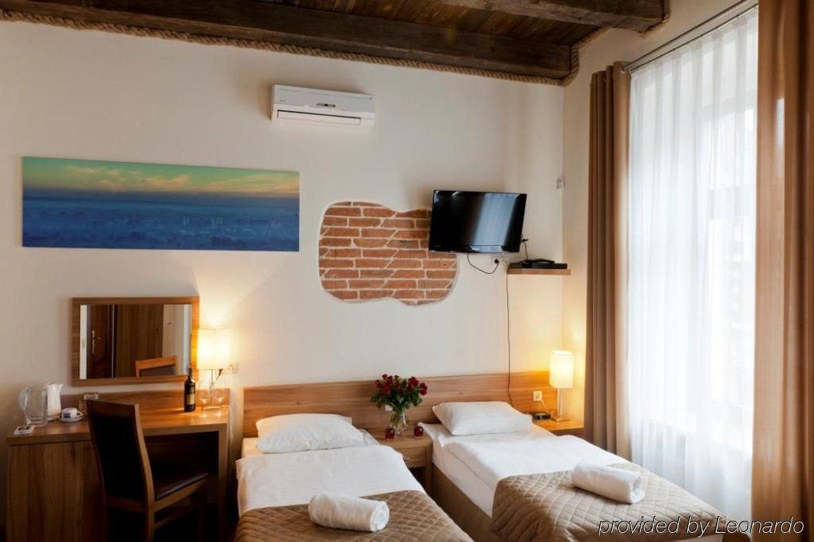 Pergamin Apartments Краков Экстерьер фото