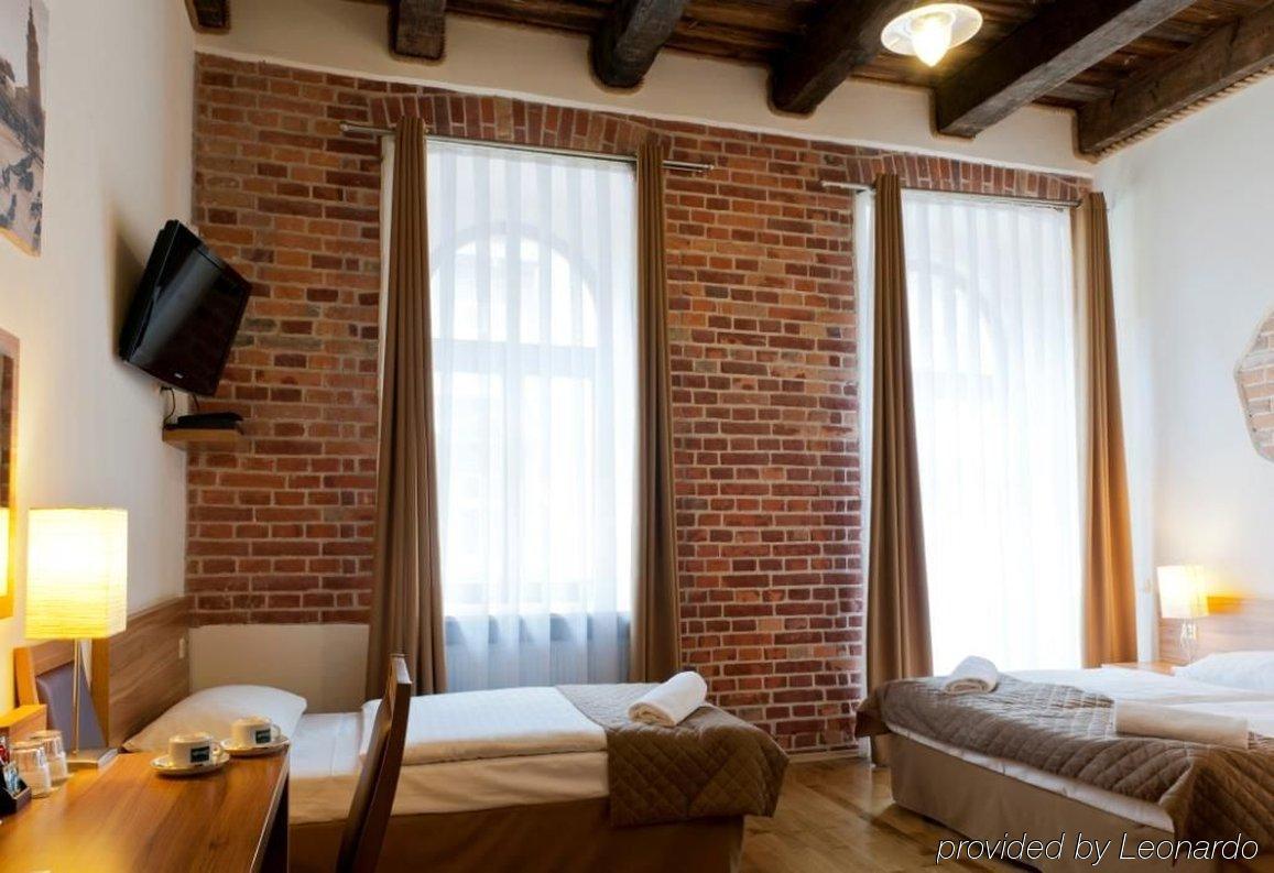Pergamin Apartments Краков Экстерьер фото