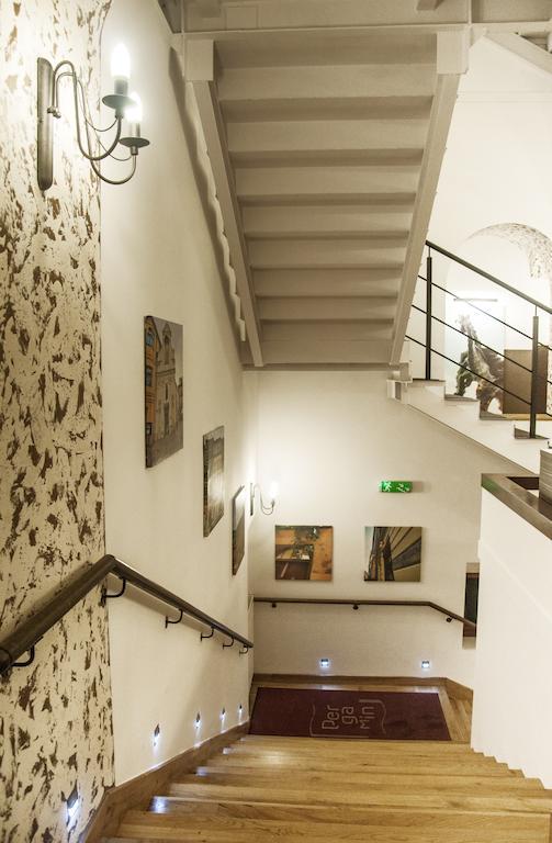 Pergamin Apartments Краков Экстерьер фото